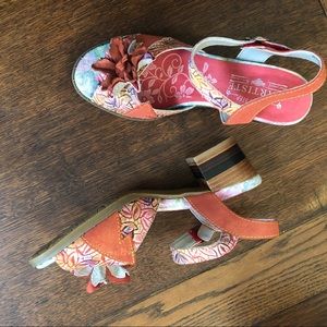 Sandals NWOT Spring Step L’Artiste Petaluma